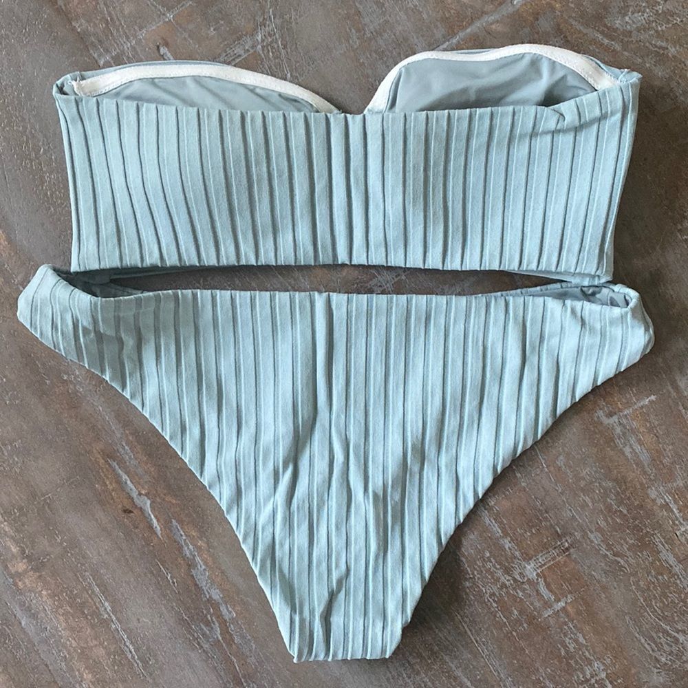 Strapless Blue Bandeau Bikini Set - Picture 2 of 4